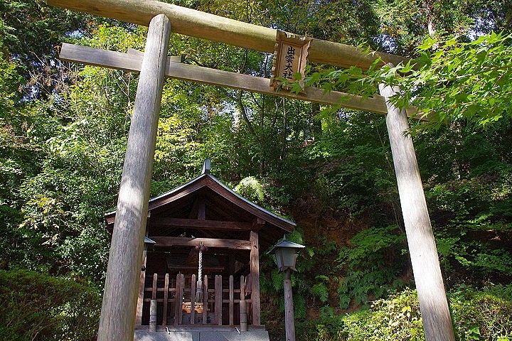 Izsumo Shrine Izsumo Shrine
